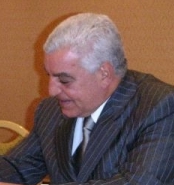 ZahiHawass2-tab