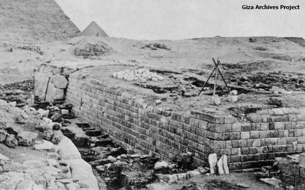 The mastaba of Merib, looking SSW (Giza Archives Project)